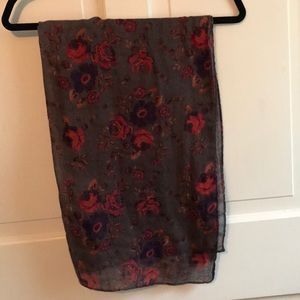 Floral pattern scarf